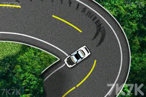 《公路漂移赛车》游戏画面7