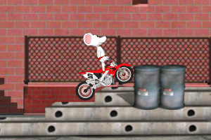 《小白鼠骑摩托2》游戏画面1