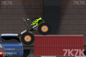 《兽性卡车赛》游戏画面3