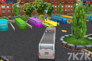 《3D巴士停车场》游戏画面1
