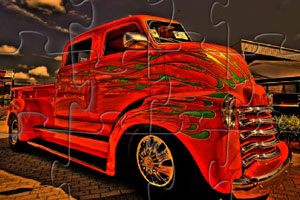 《红色大卡车拼图》游戏画面1