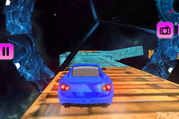 《太空汽车挑战赛》游戏画面2